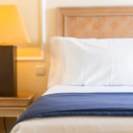 Quinta Gardens - Adults Only