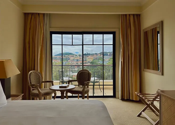 Quinta Gardens - Adults Only Hotel