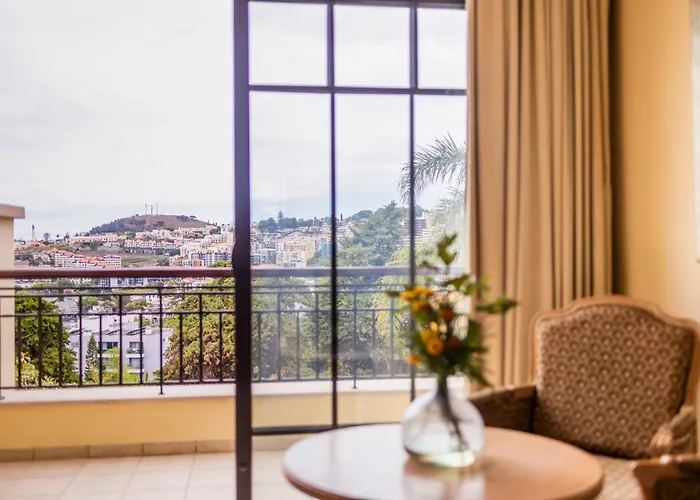 Quinta Gardens - Adults Only